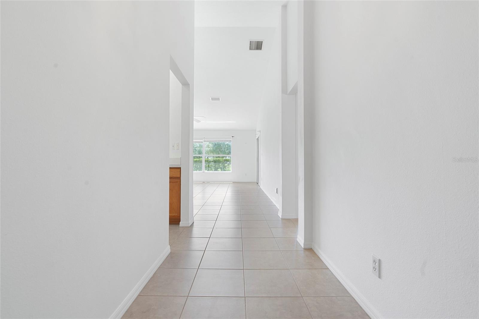 6412 LAURELWOOD DR — photo 21