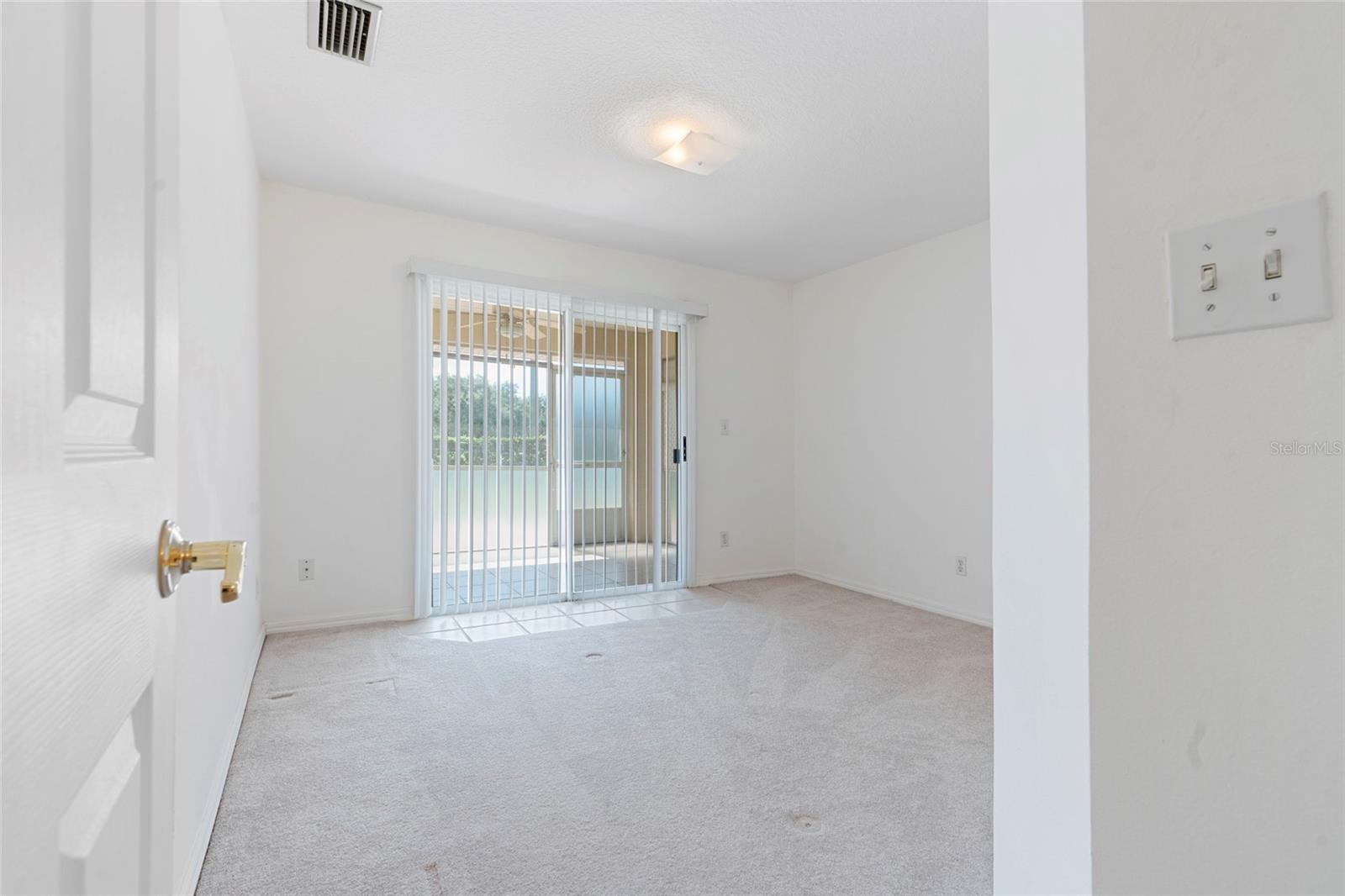 6412 LAURELWOOD DR — photo 36
