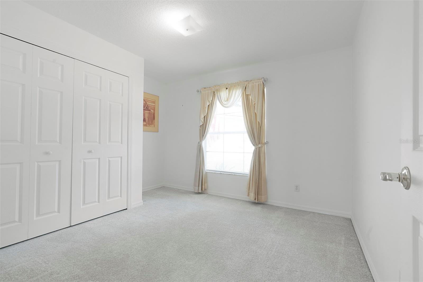 6412 LAURELWOOD DR — photo 9