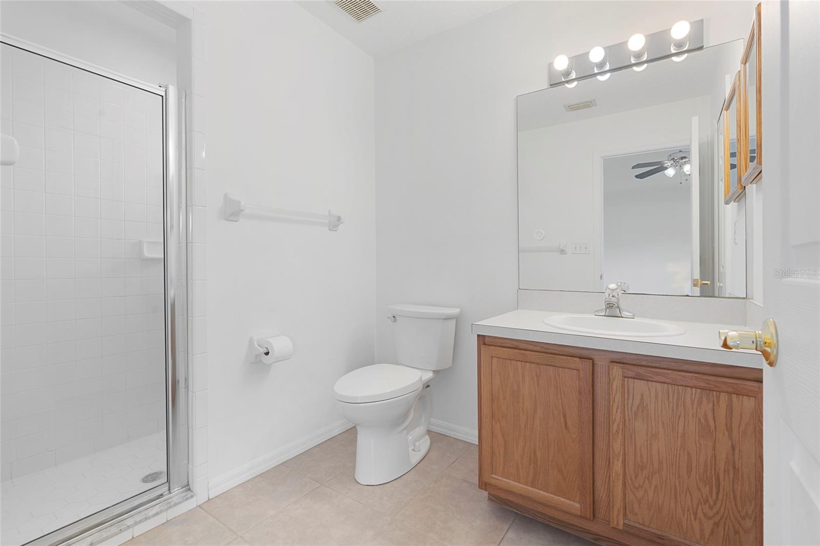6412 LAURELWOOD DR — photo 32