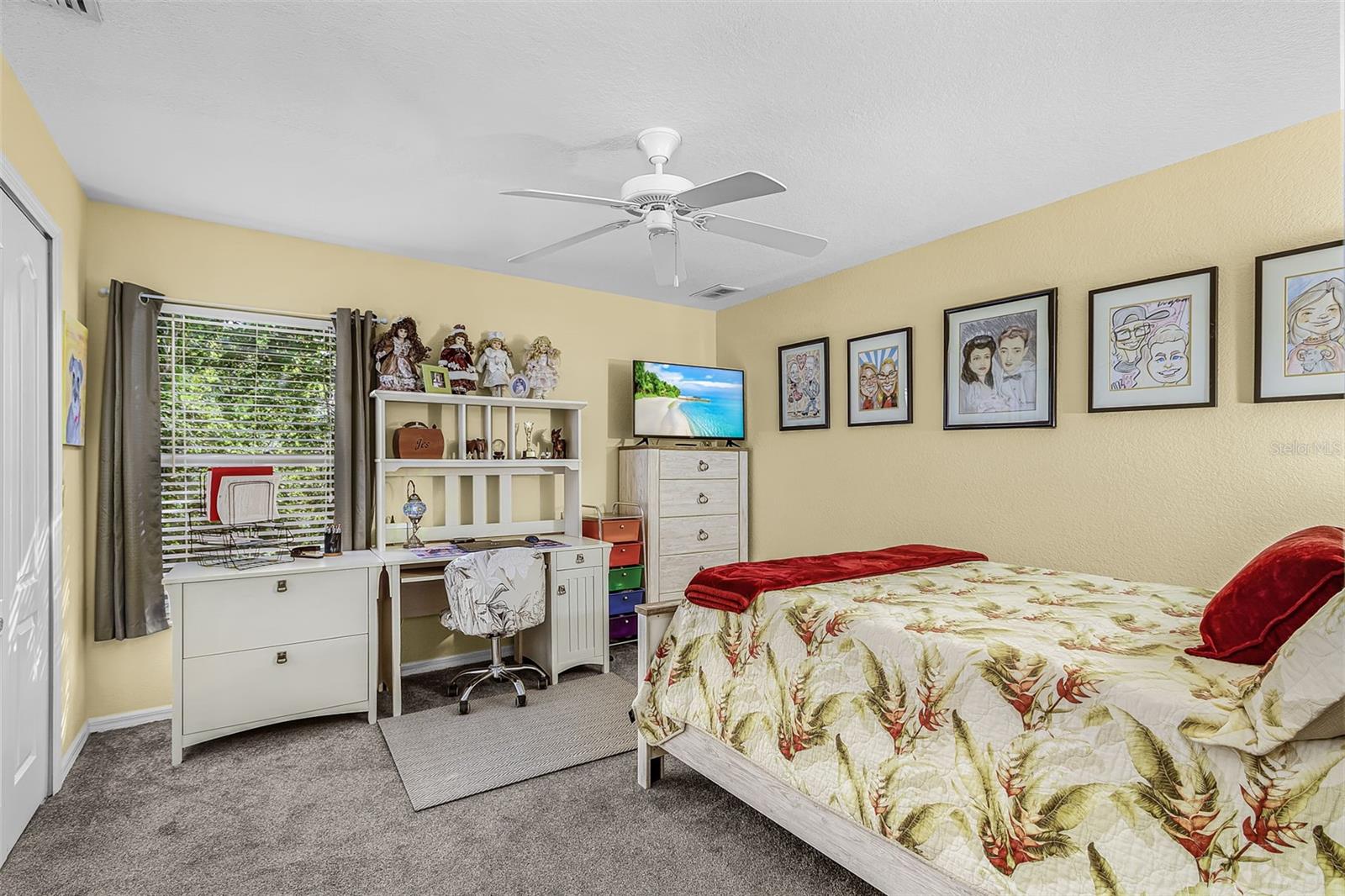 4240 FERNWAY DR — photo 16