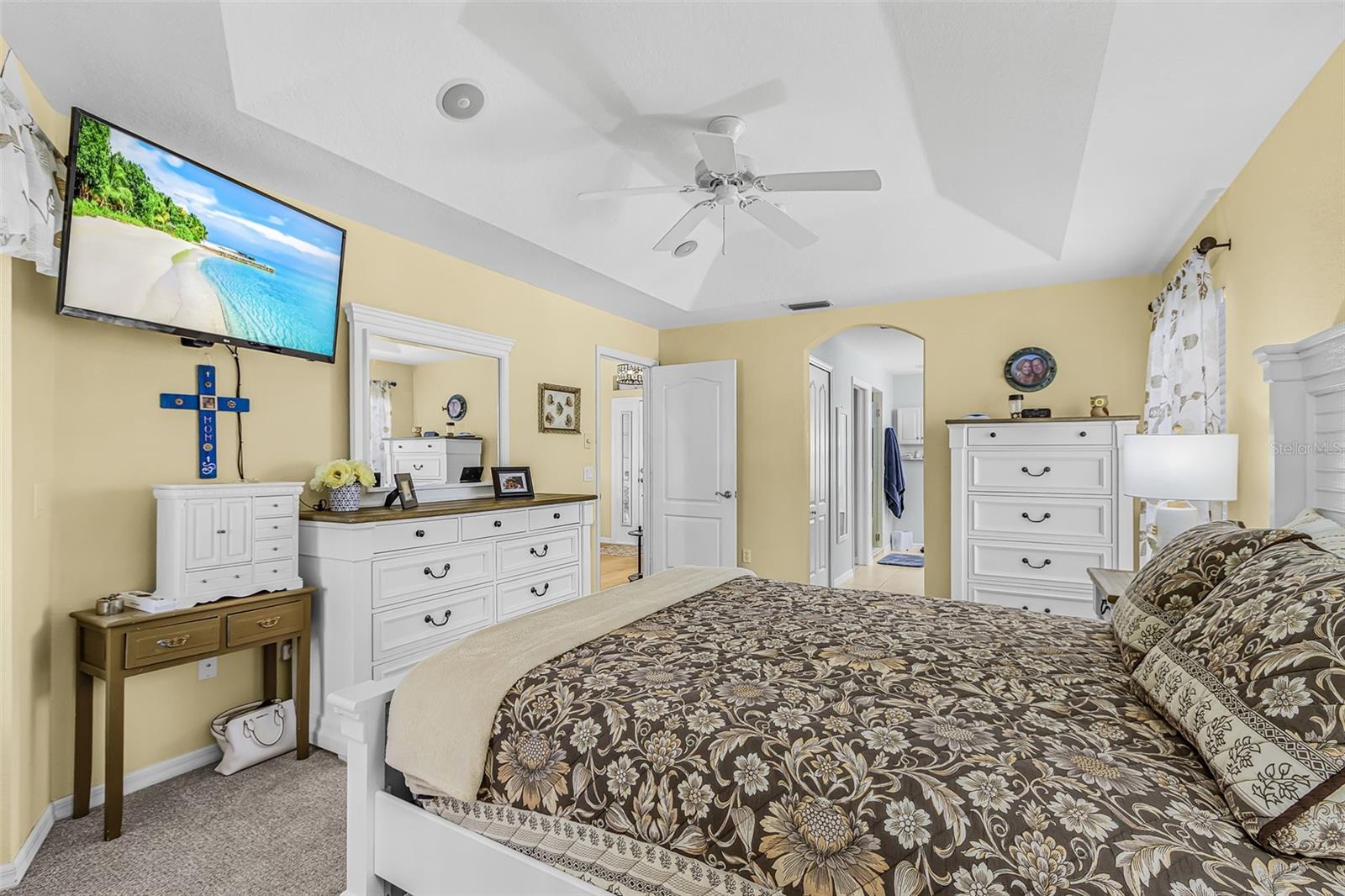 4240 FERNWAY DR — photo 13