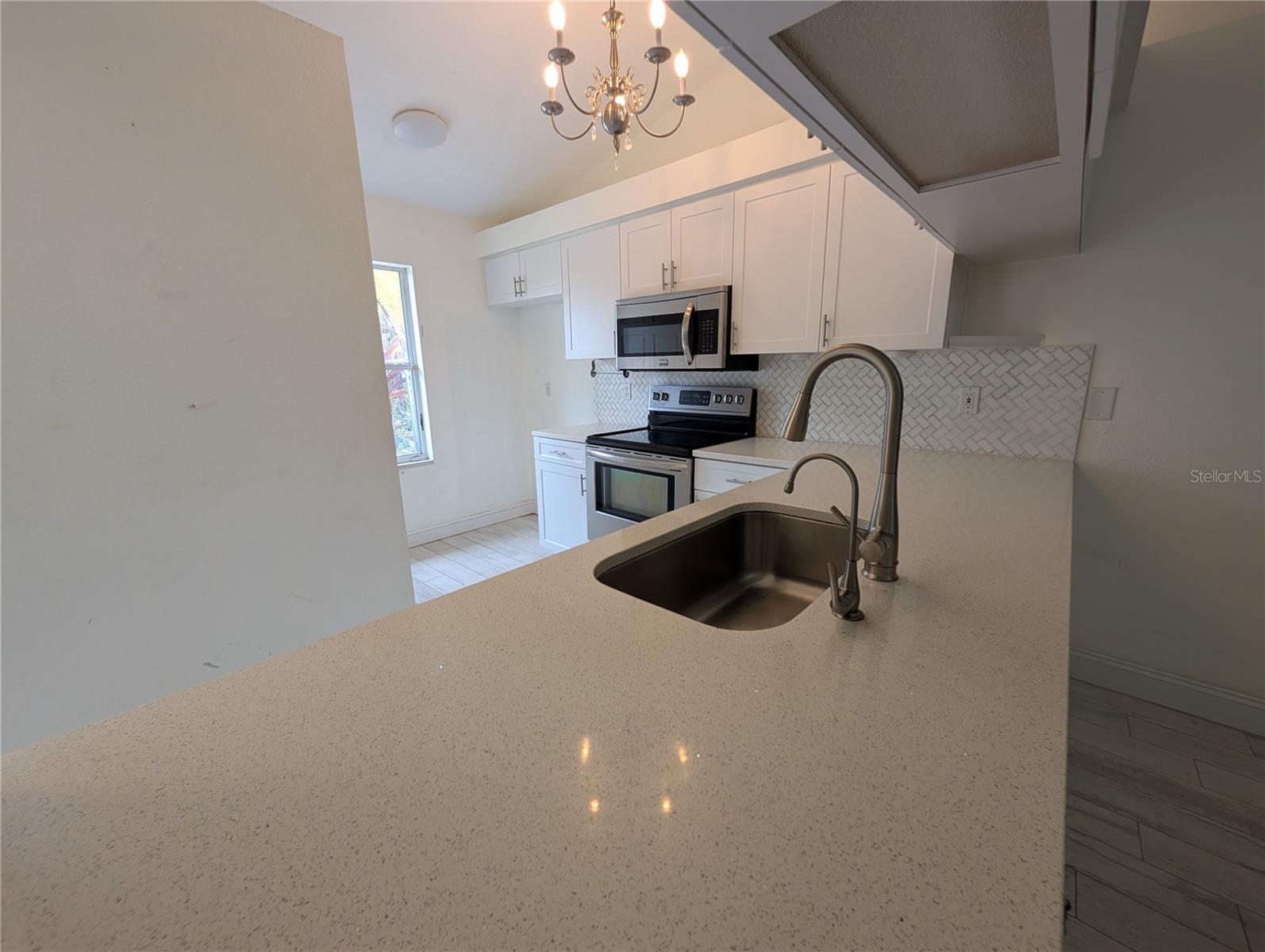 638 N JEFFERSON AVE #15 — photo 7