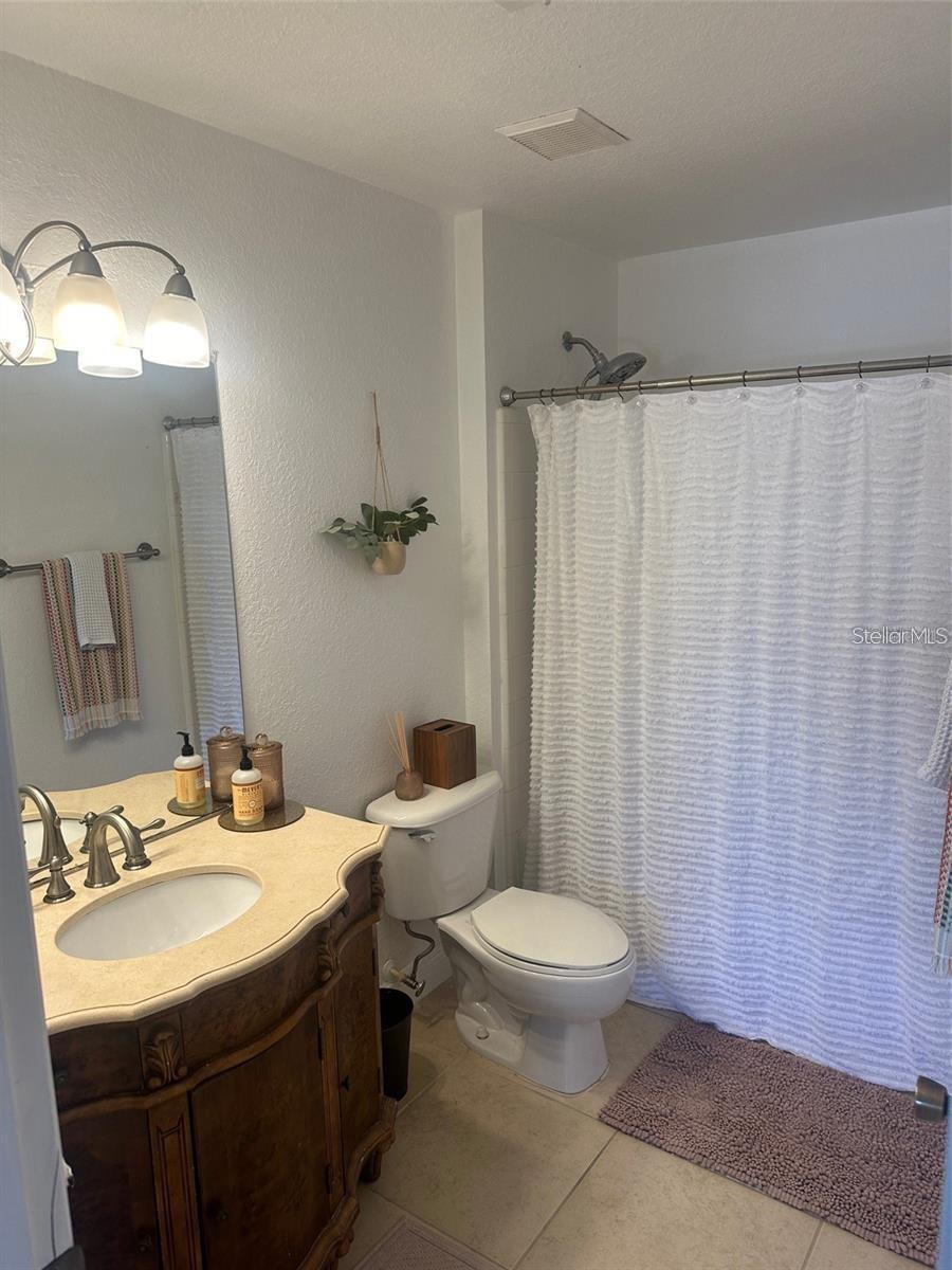 8926 MANOR LOOP #202 — photo 9