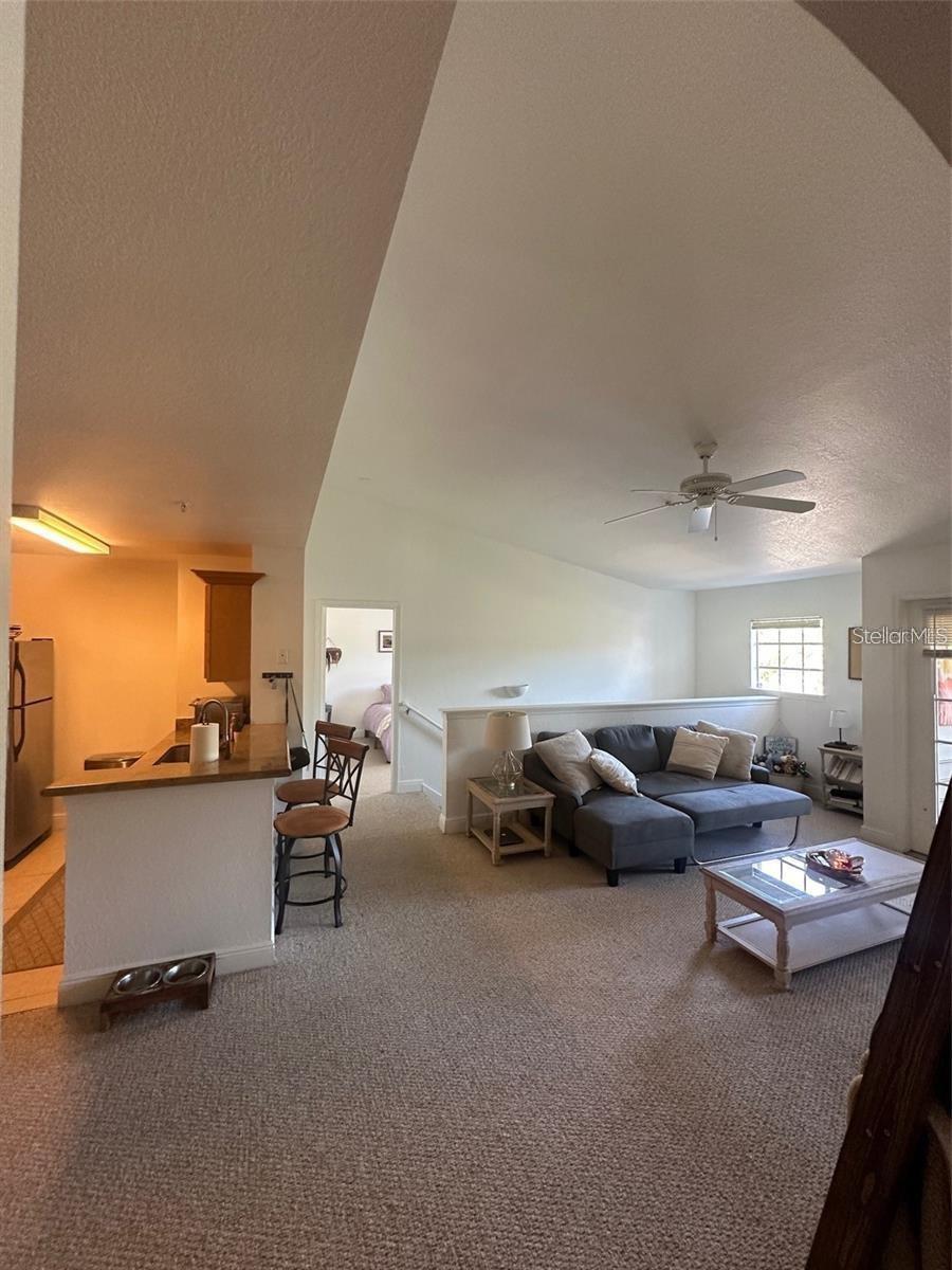 8926 MANOR LOOP #202 — photo 3