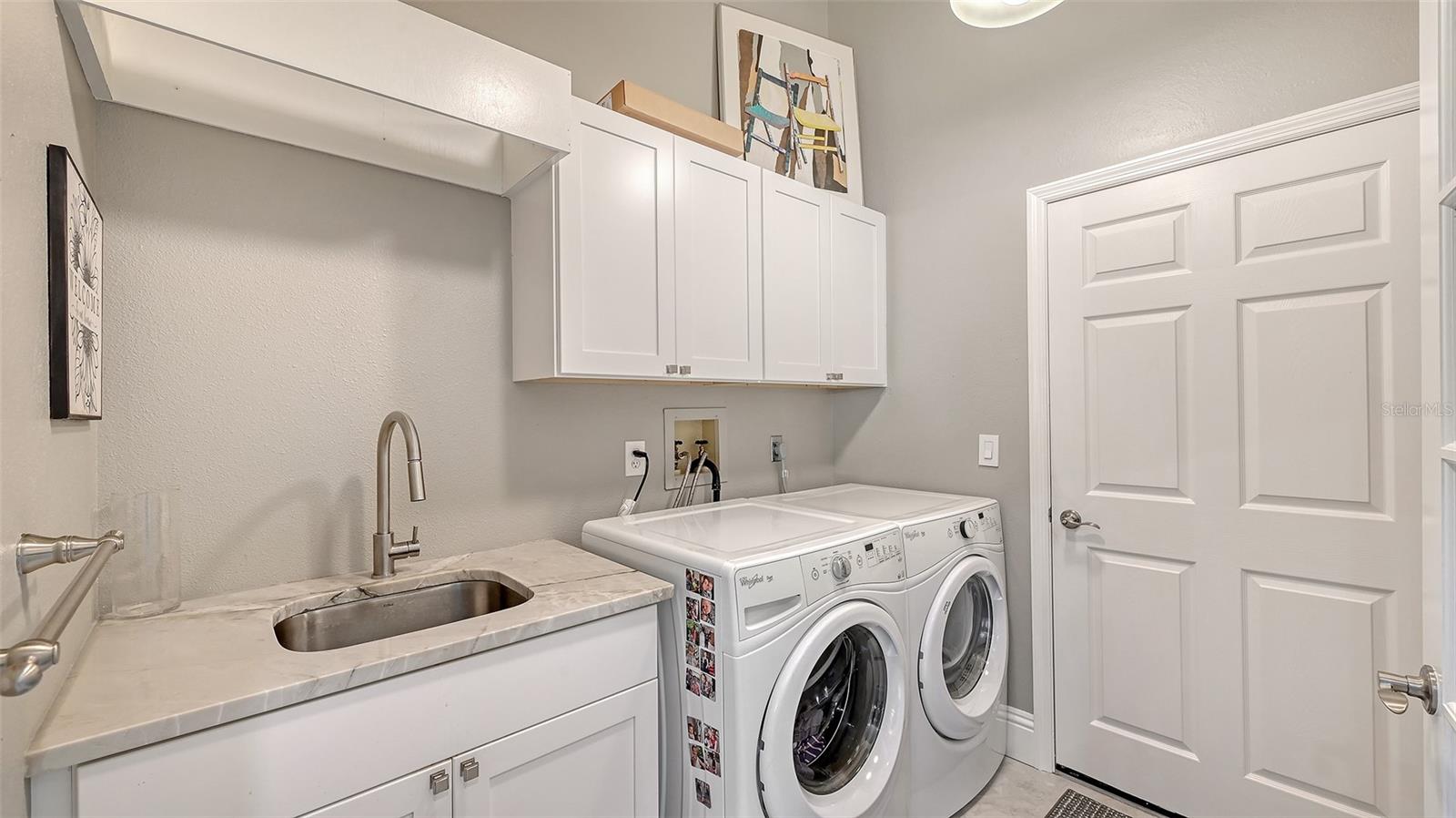 6682 SAINT JAMES XING — photo 39