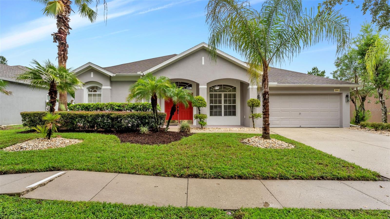 2041 HEARTLAND CIR — photo 2