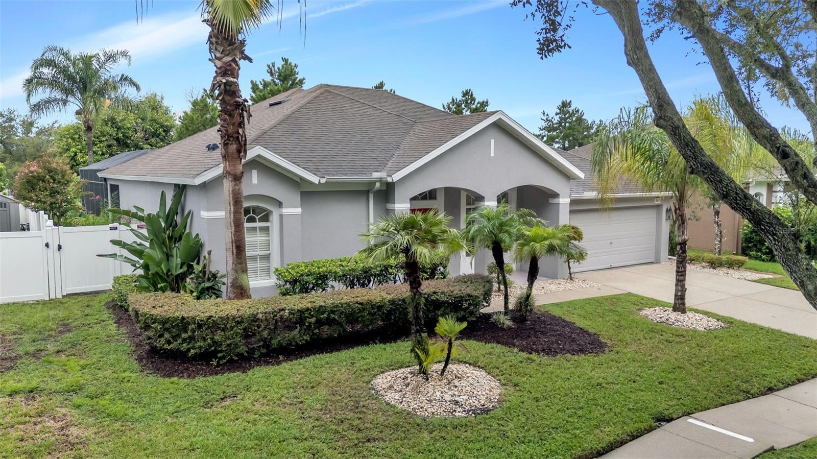2041 HEARTLAND CIR — photo 15