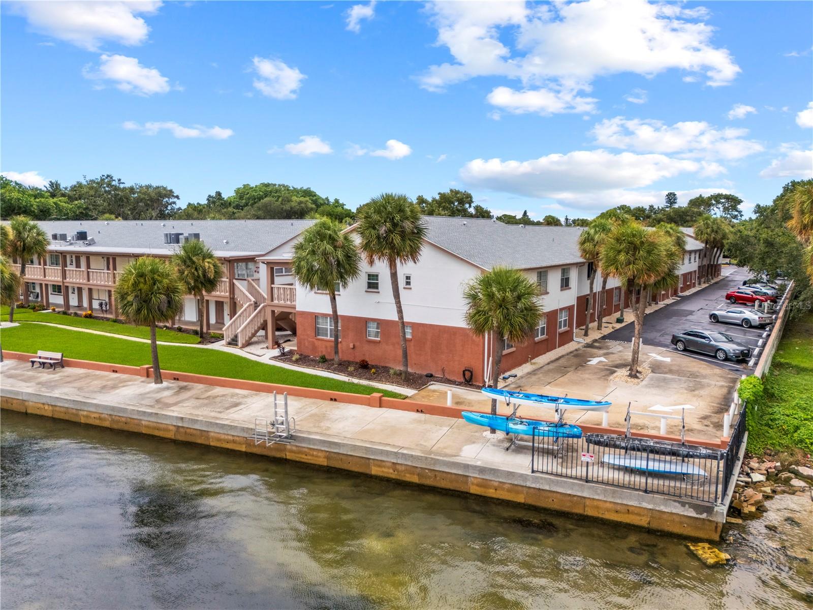650 PINELLAS POINT DR S #122 — photo 31
