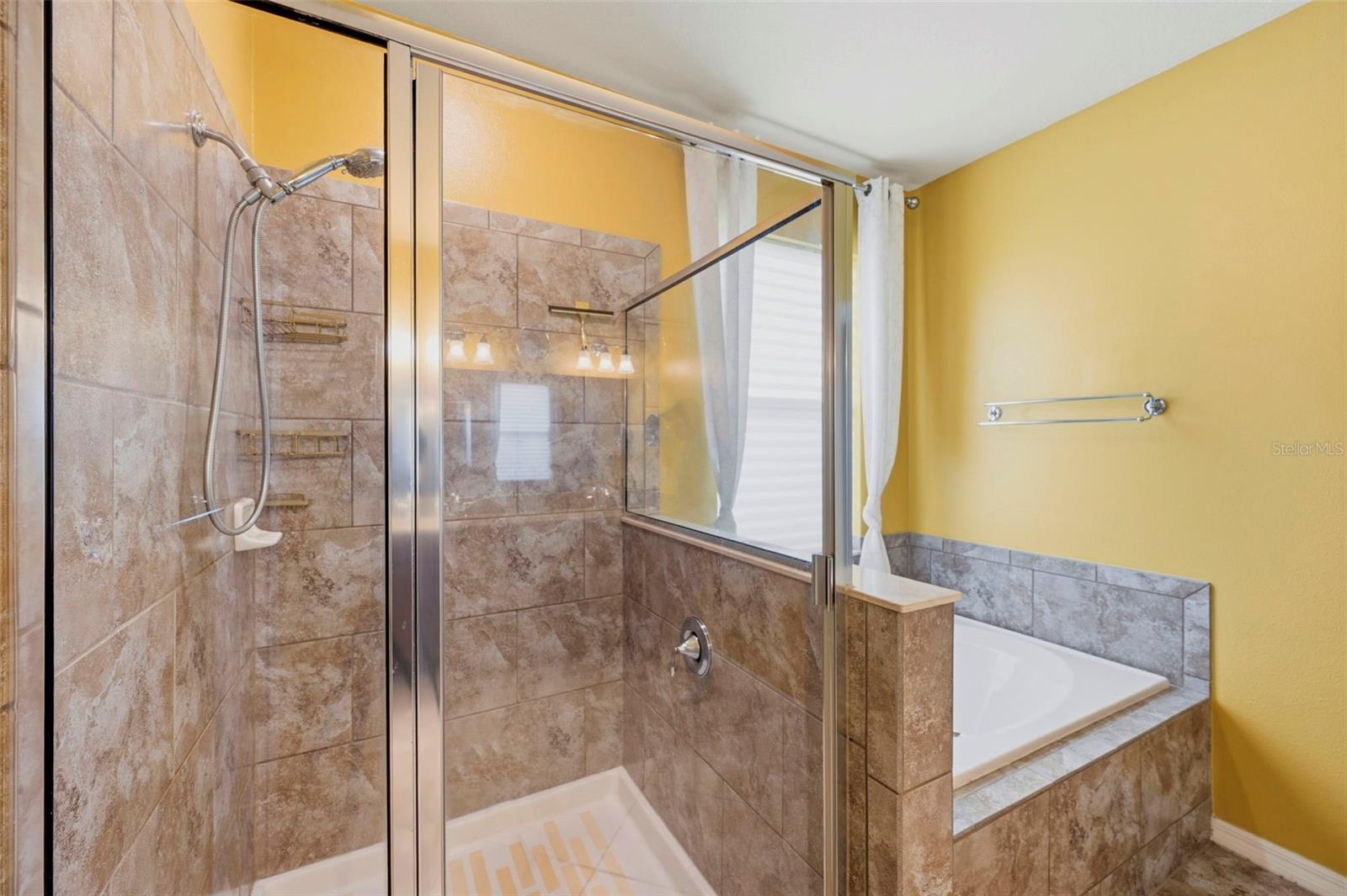 5009 JAGGED CLOUD DR — photo 55
