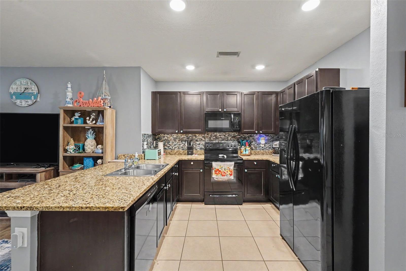 3918 WILLOW HAMMOCK DR — photo 5