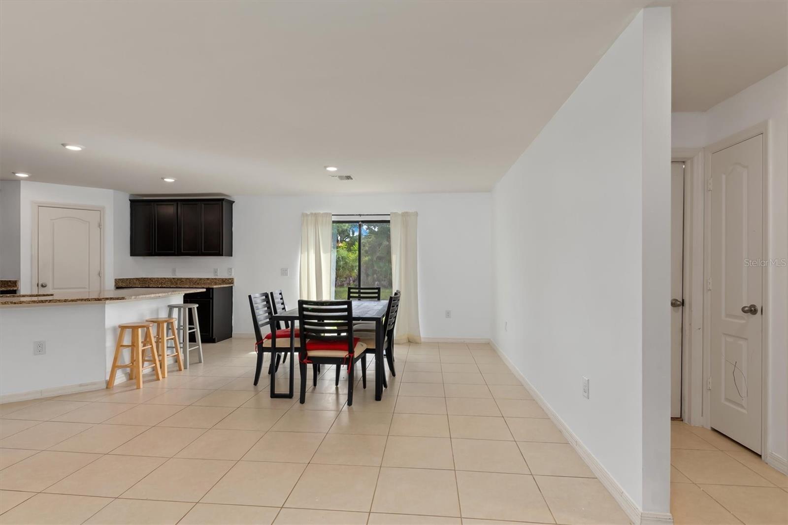 4234 GALVIN LN — photo 2