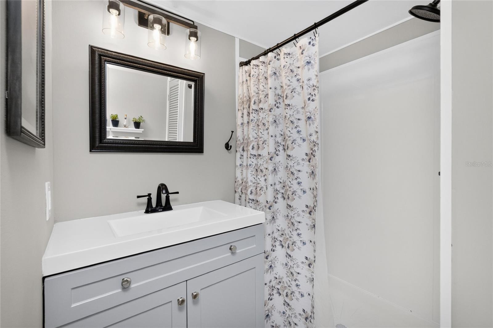 6741 LAUREL CT — photo 36