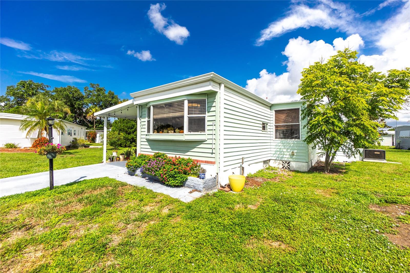 6741 LAUREL CT — photo 47
