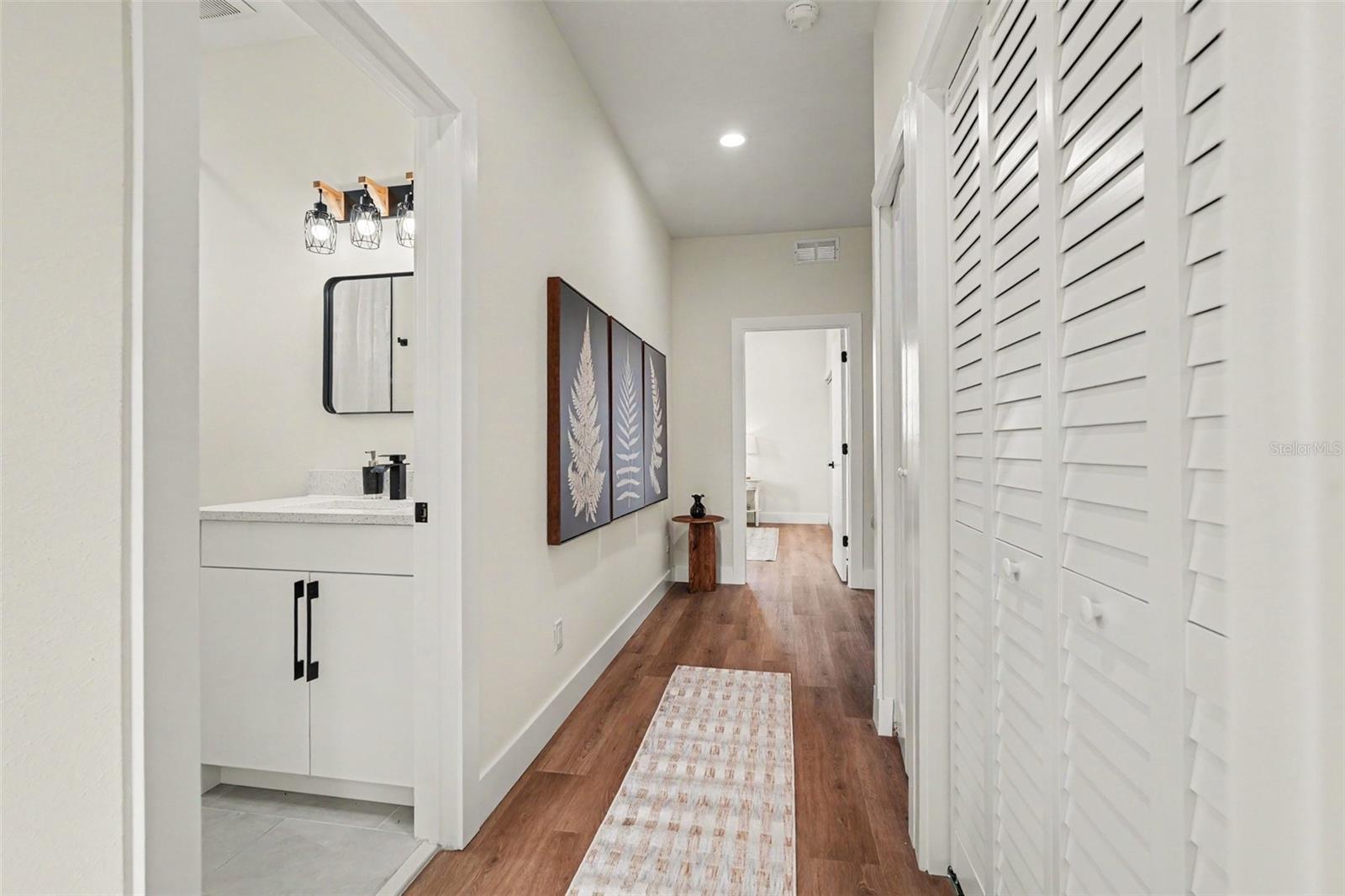 3601 N 52ND ST — photo 22