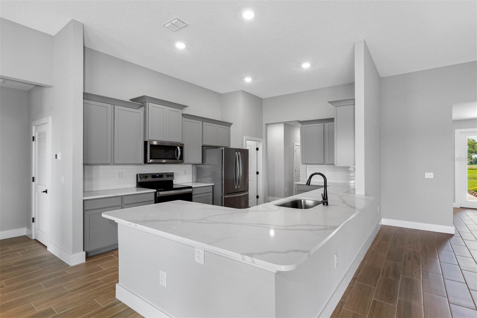 13483 LAKE GALLAGHER DR — photo 3