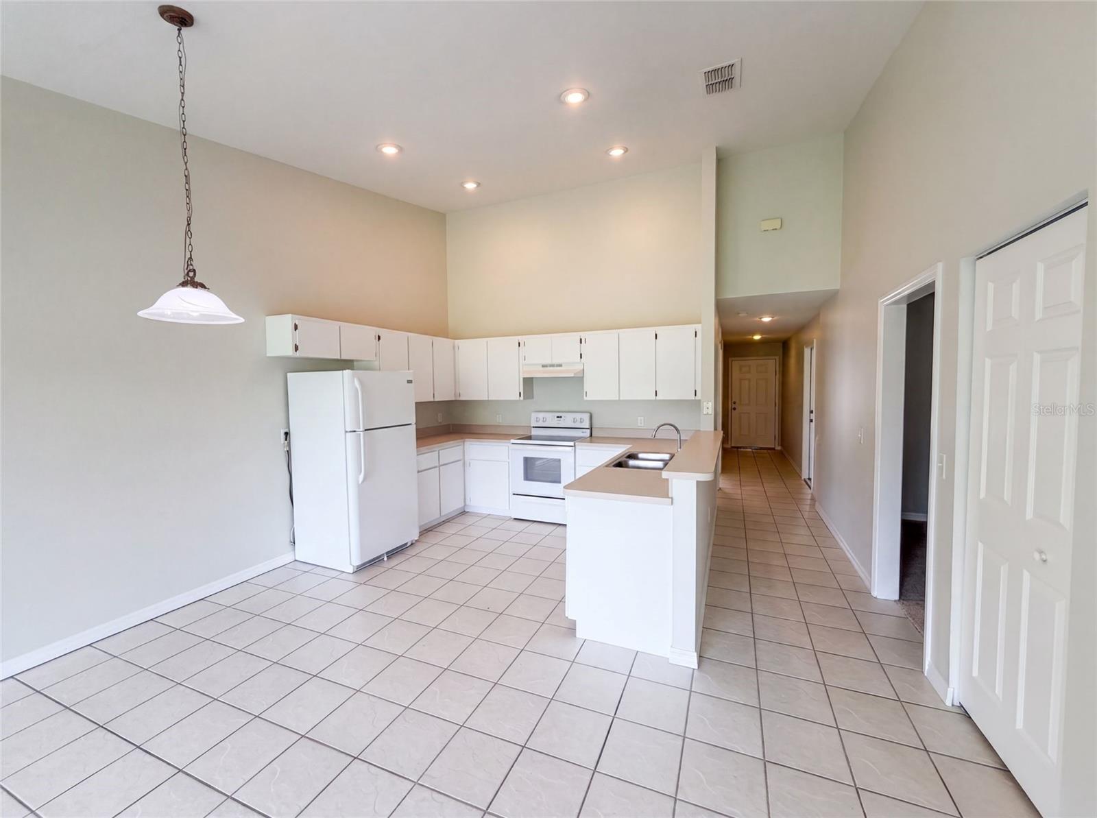 37209 GRASSY HILL LN — photo 6