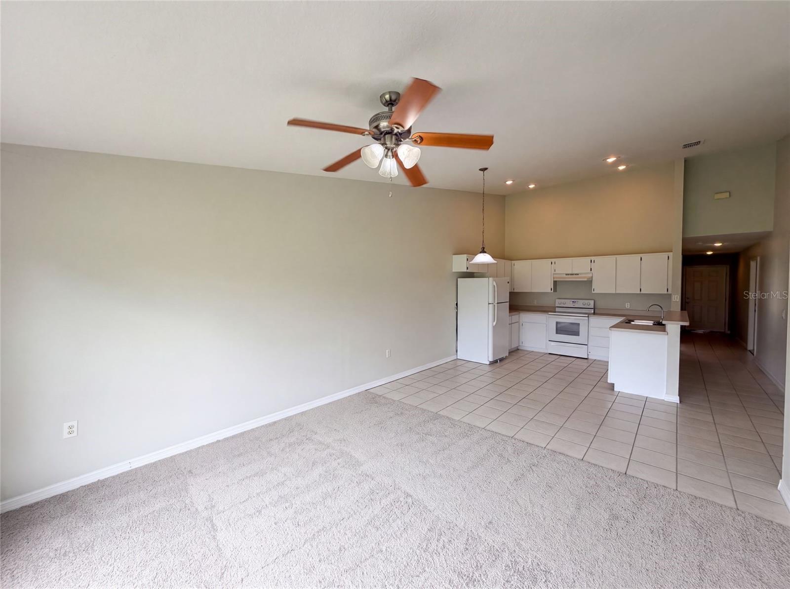 37209 GRASSY HILL LN — photo 3