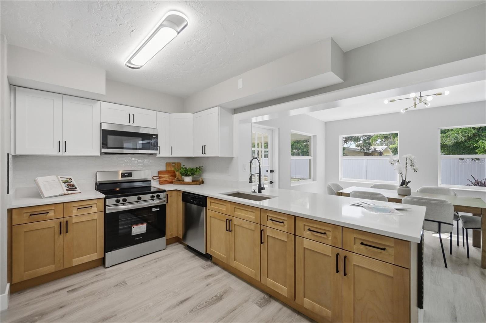 4219 DEERFIELD DR — photo 13