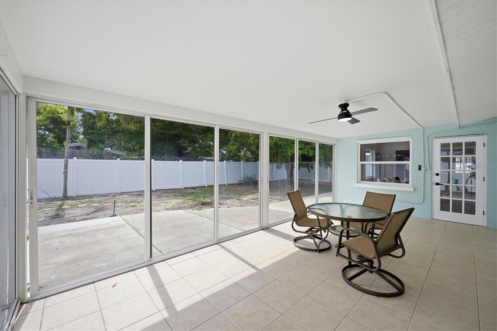4219 DEERFIELD DR — photo 32