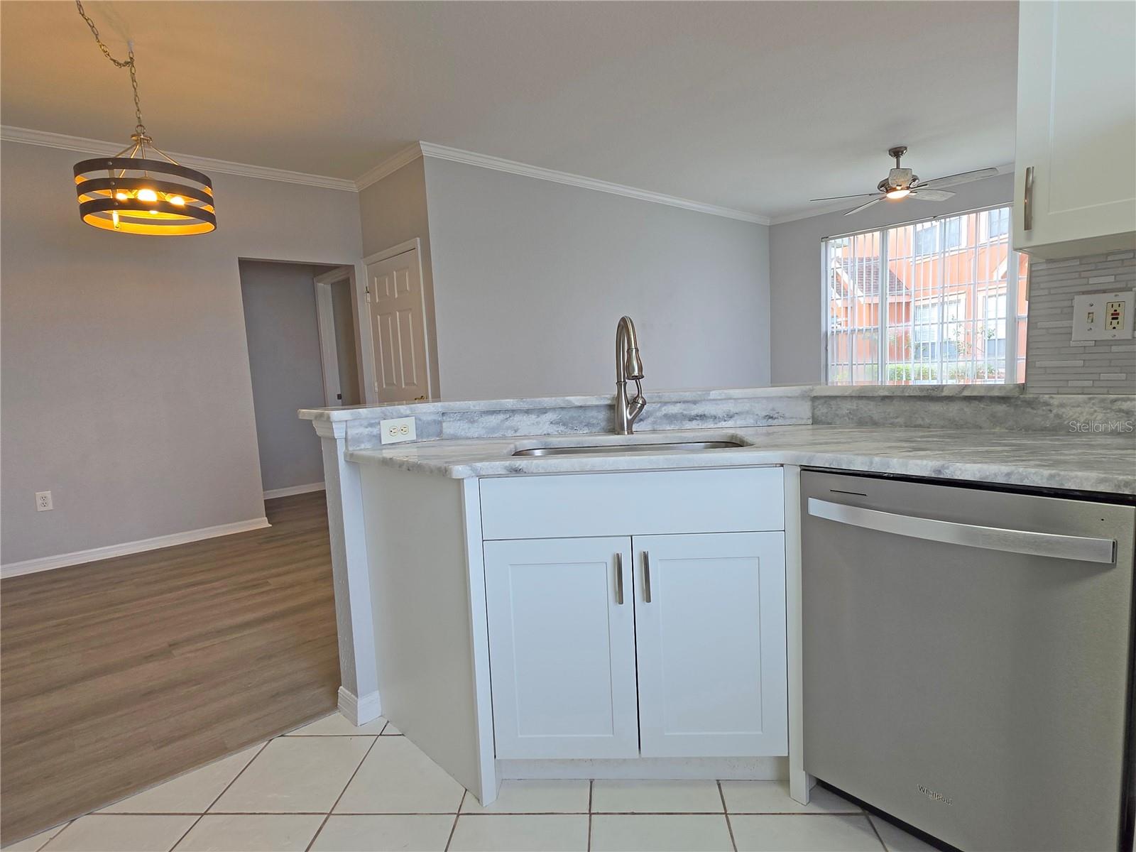 9018 LAKE CHASE ISLAND WAY #9018 — photo 7