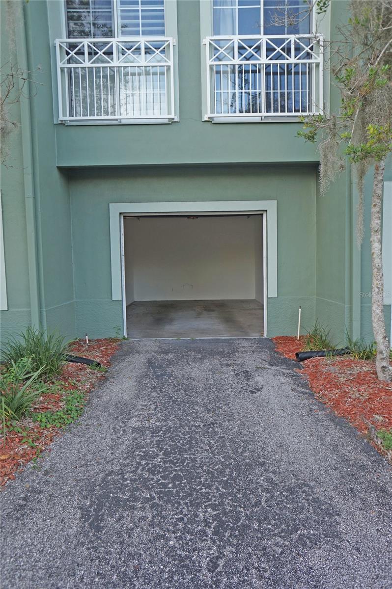 9018 LAKE CHASE ISLAND WAY #9018 — photo 29