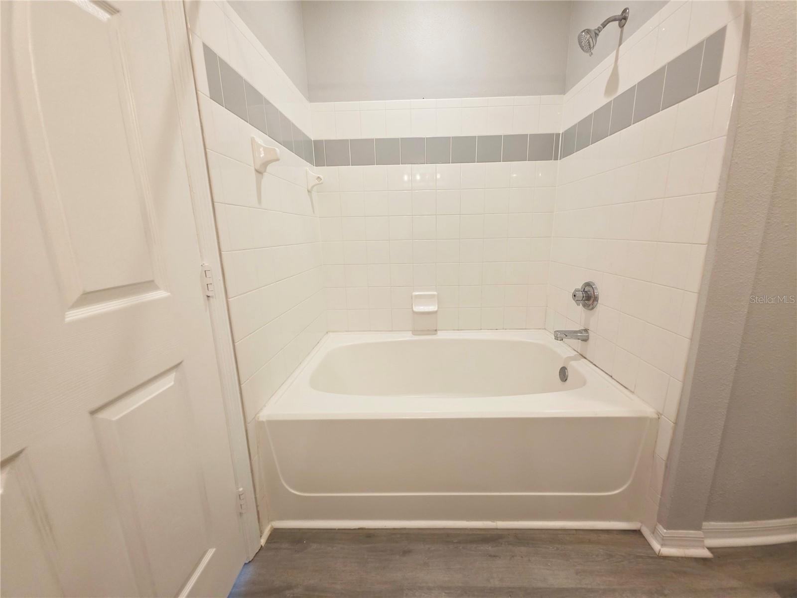 9018 LAKE CHASE ISLAND WAY #9018 — photo 16