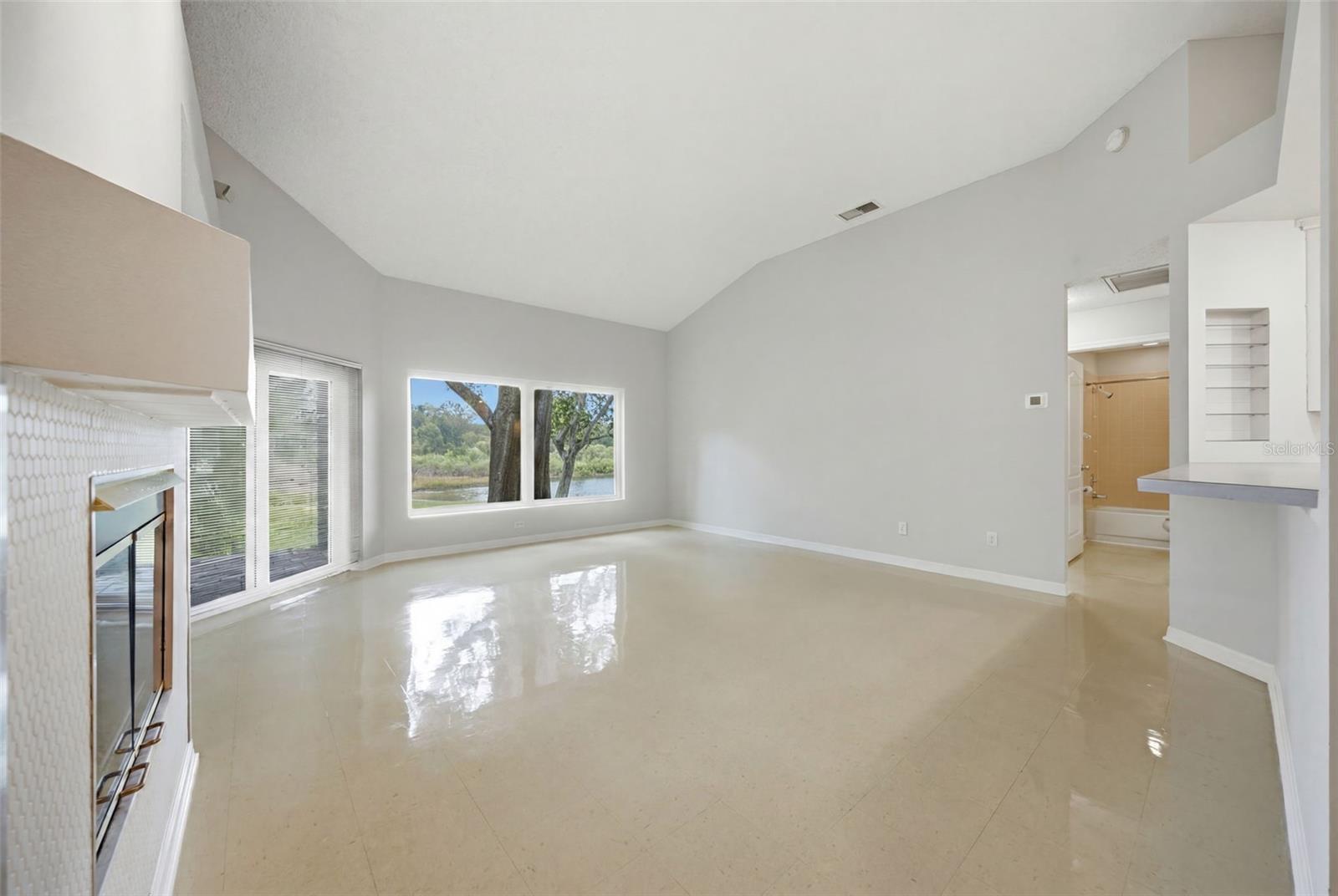 16416 WINDSOR PARK DR — photo 15