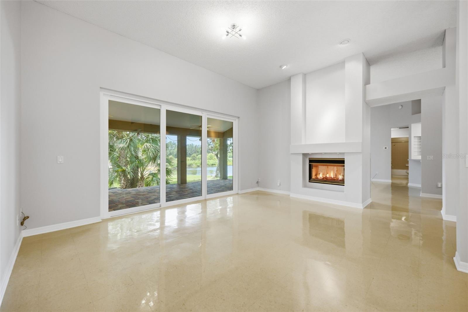 16416 WINDSOR PARK DR — photo 12