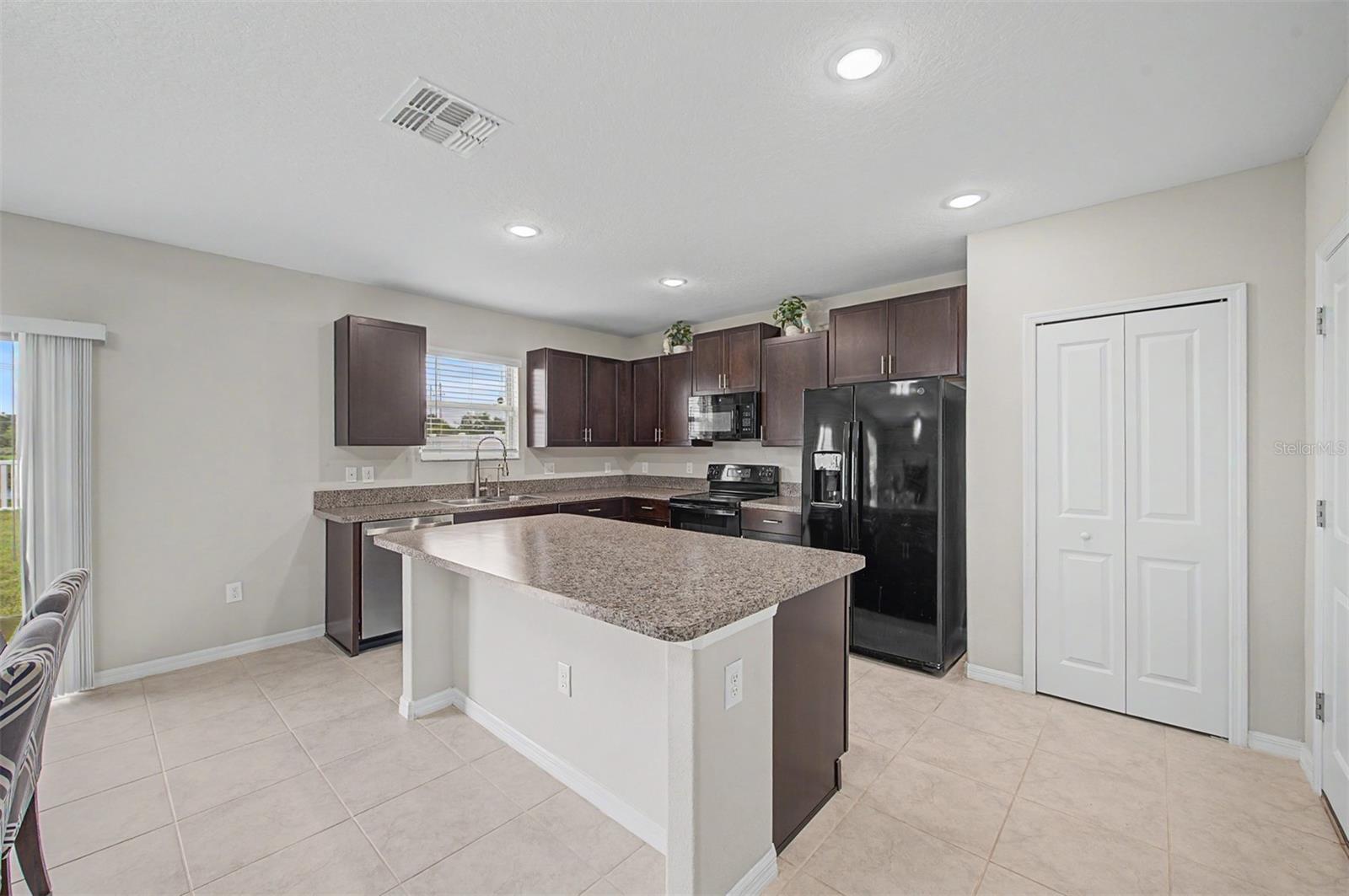 4710 WILD SENNA BLVD — photo 17