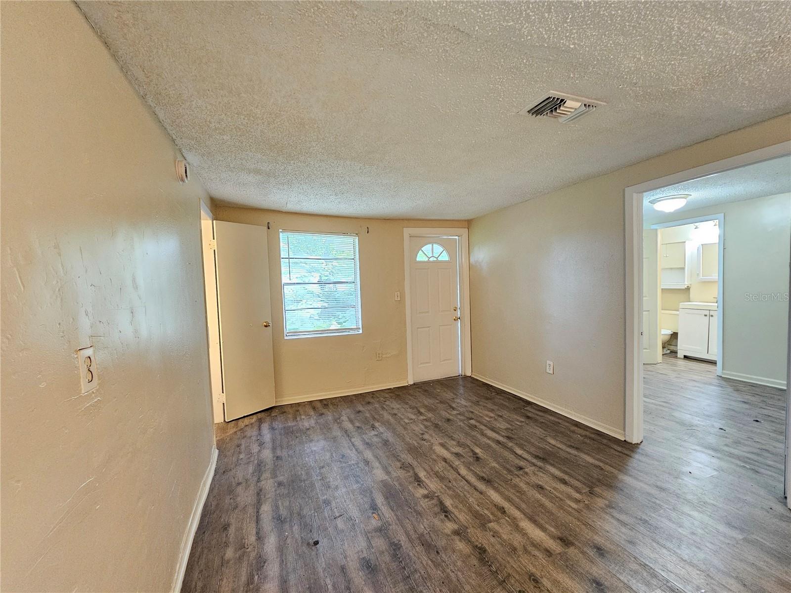 1504 E 99TH AVE #B — photo 2