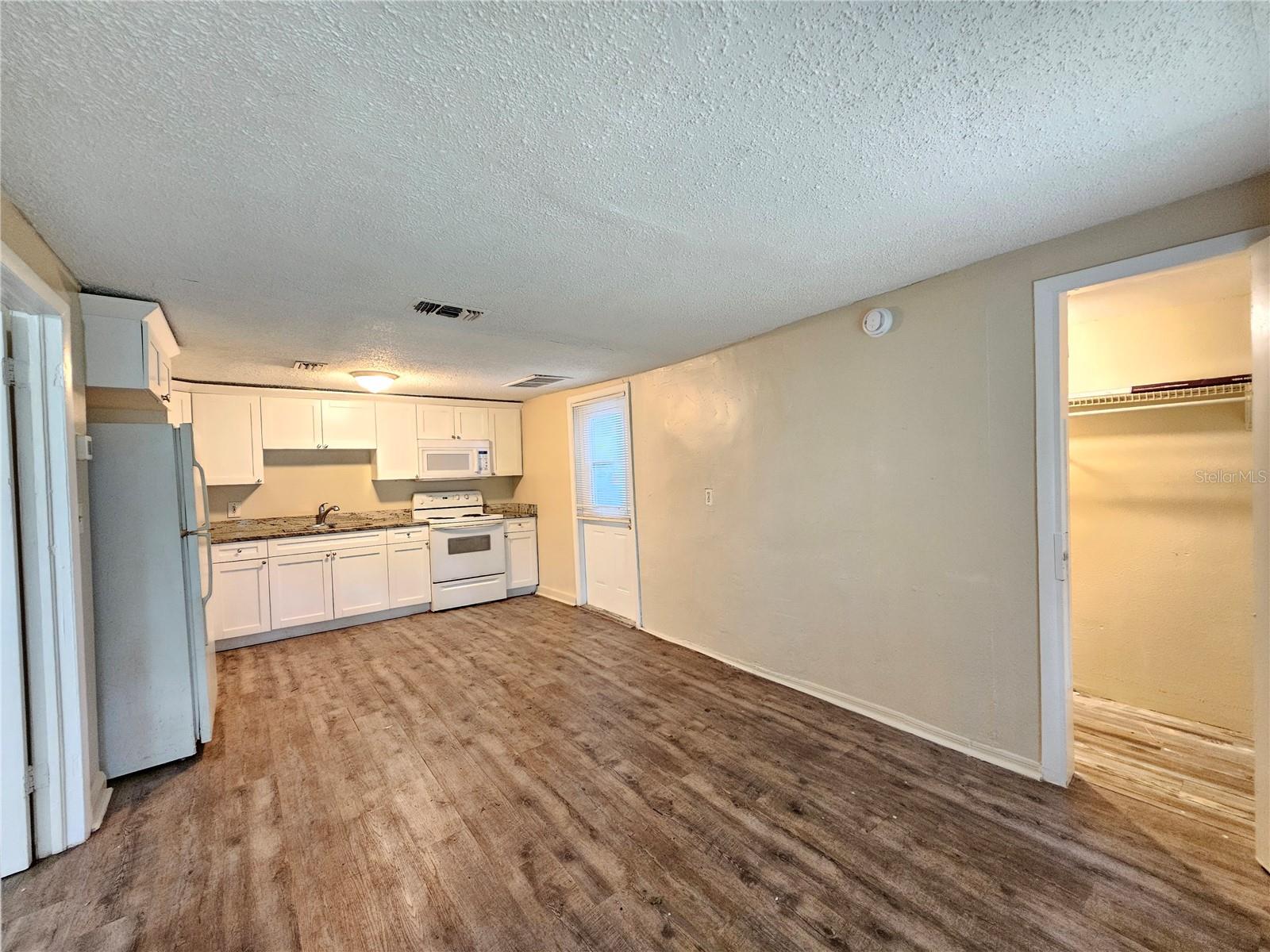 1504 E 99TH AVE #B — photo 3
