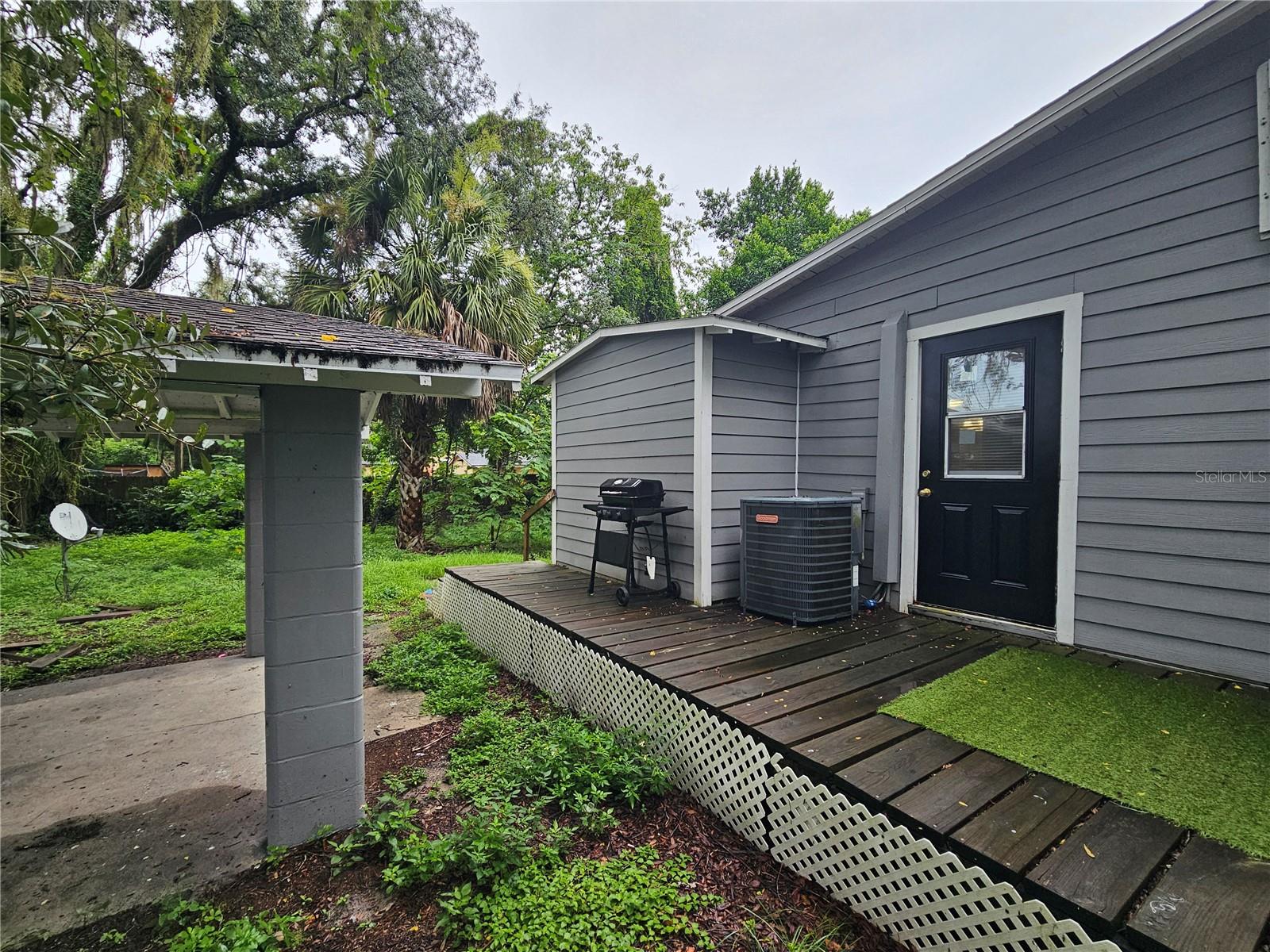 1504 E 99TH AVE #B — photo 11