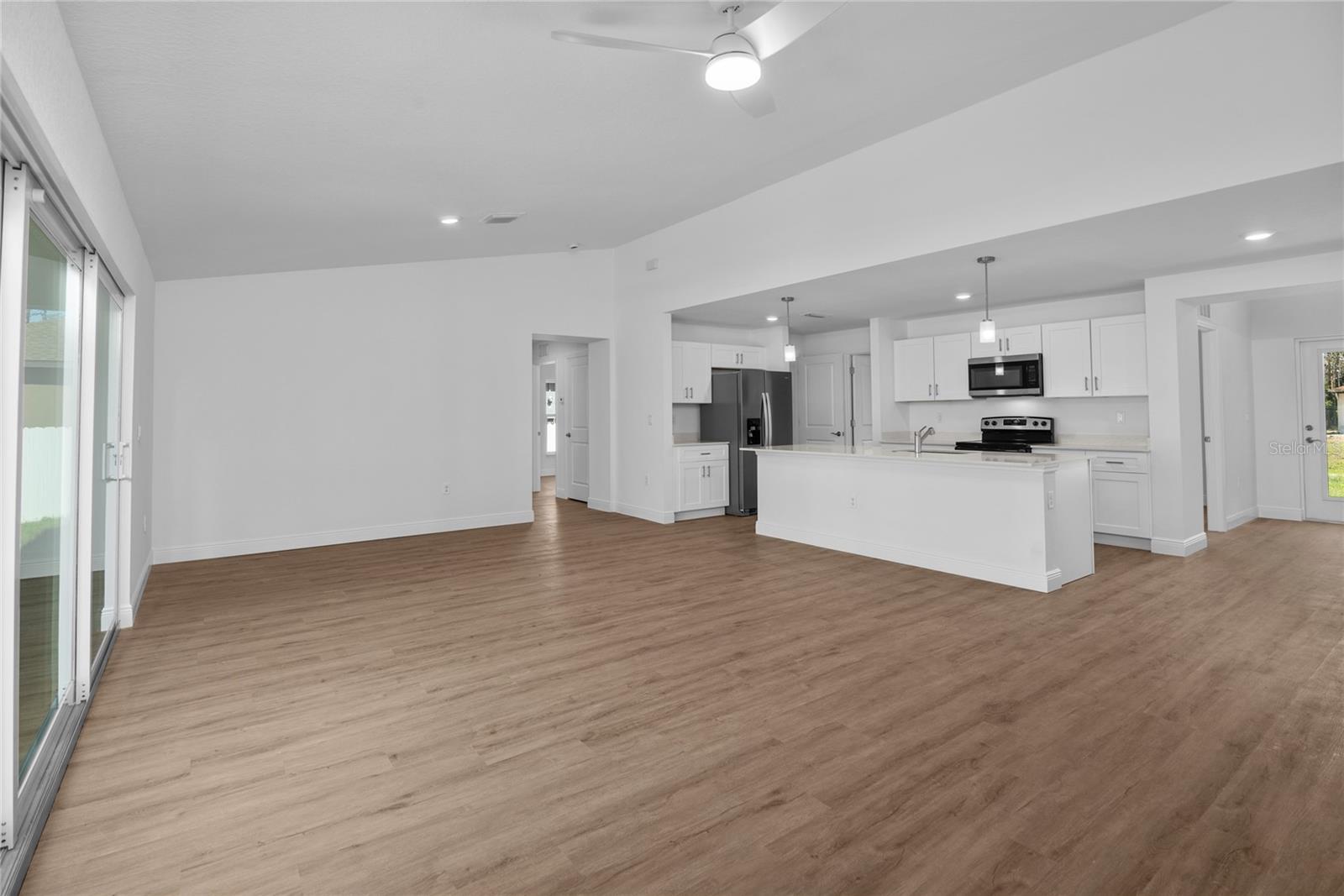 4462 AMARI RD — photo 4