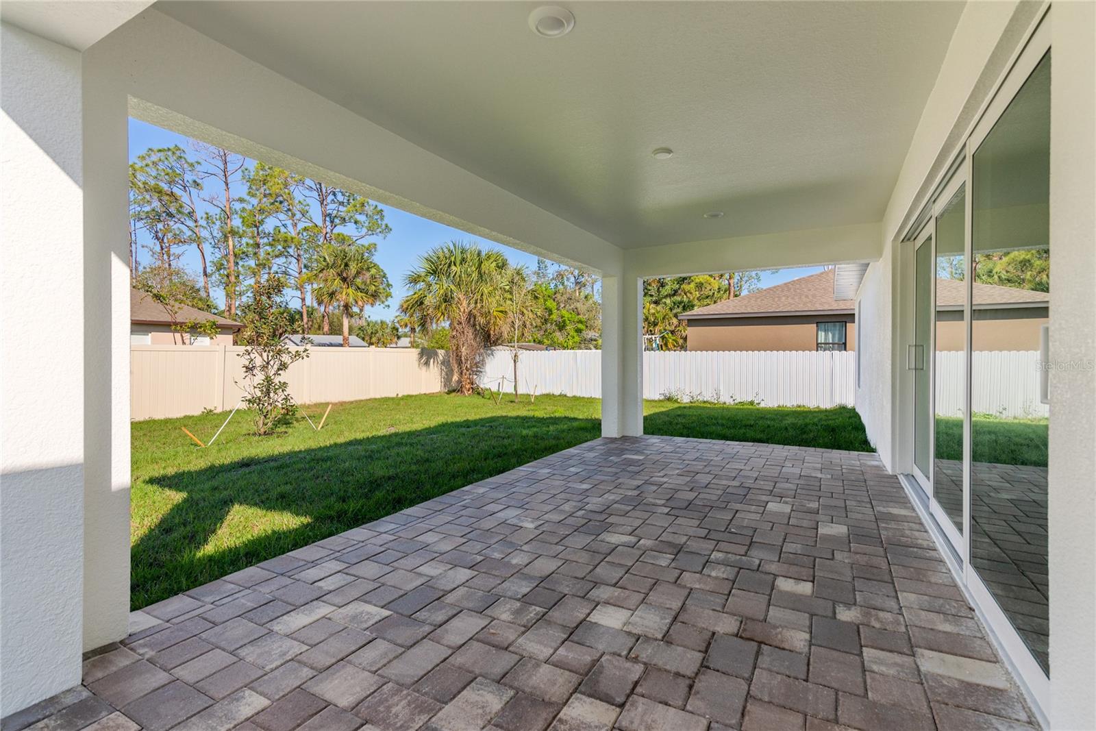 4462 AMARI RD — photo 11