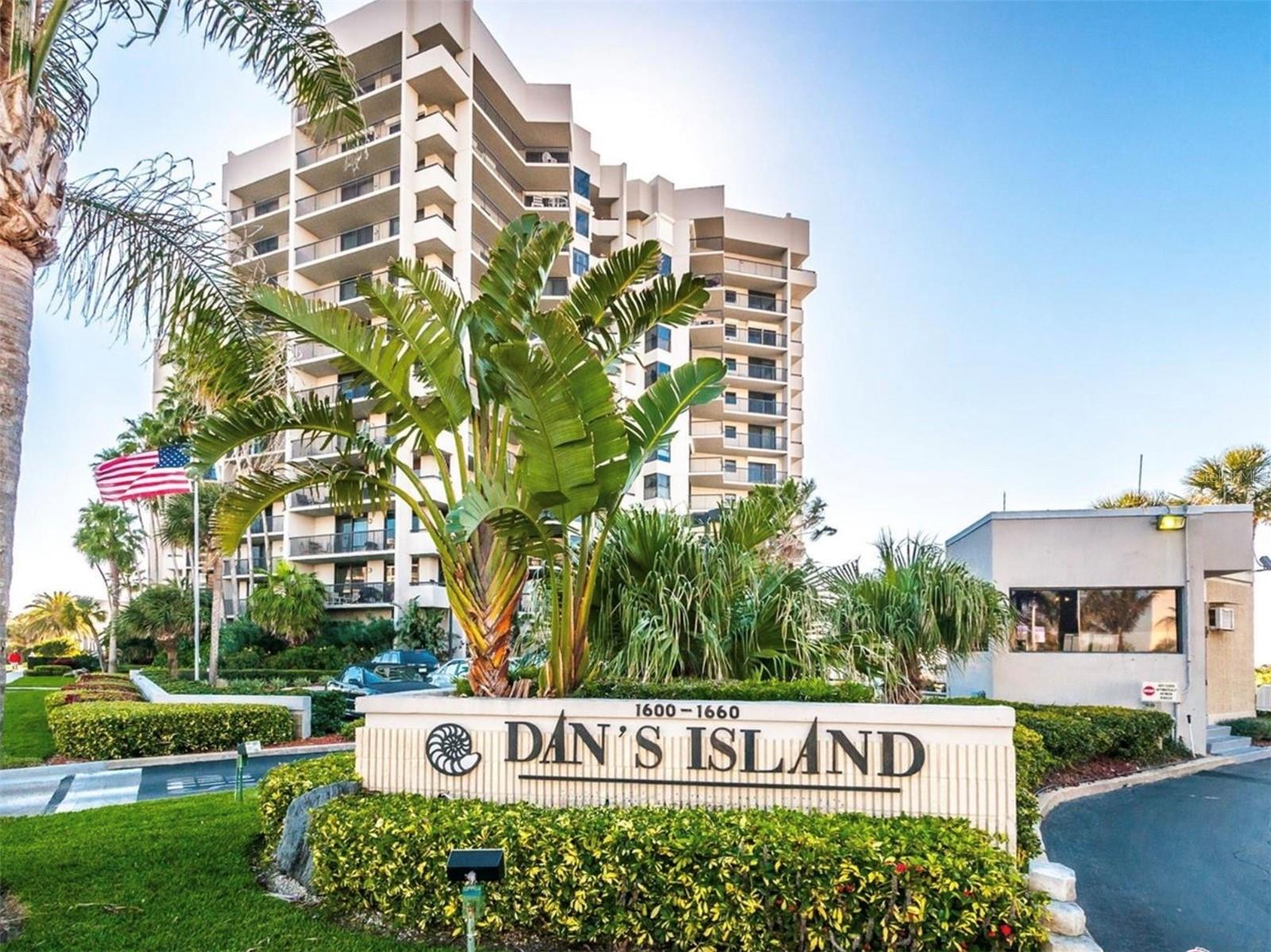1660 GULF BLVD #PH1 — photo 2