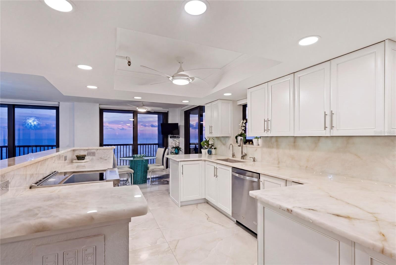 1660 GULF BLVD #PH1 — photo 28