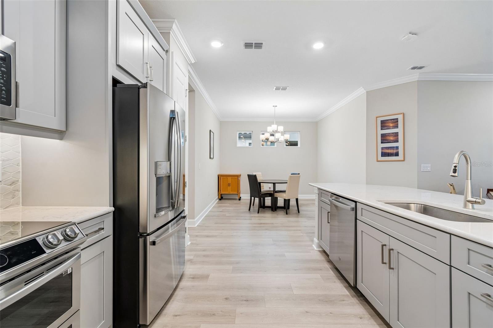 4618 ROSATTI RD — photo 35
