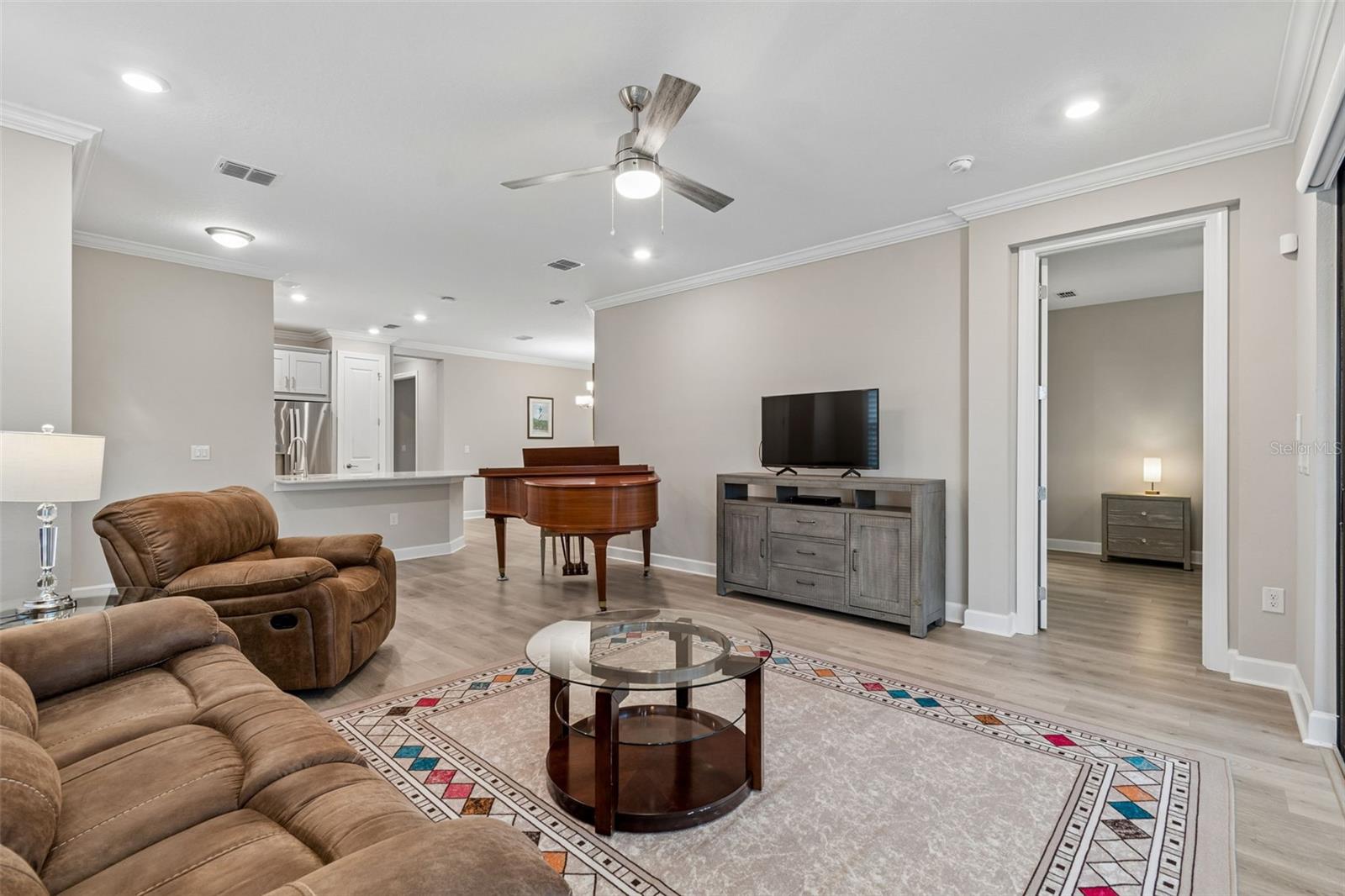 4618 ROSATTI RD — photo 41