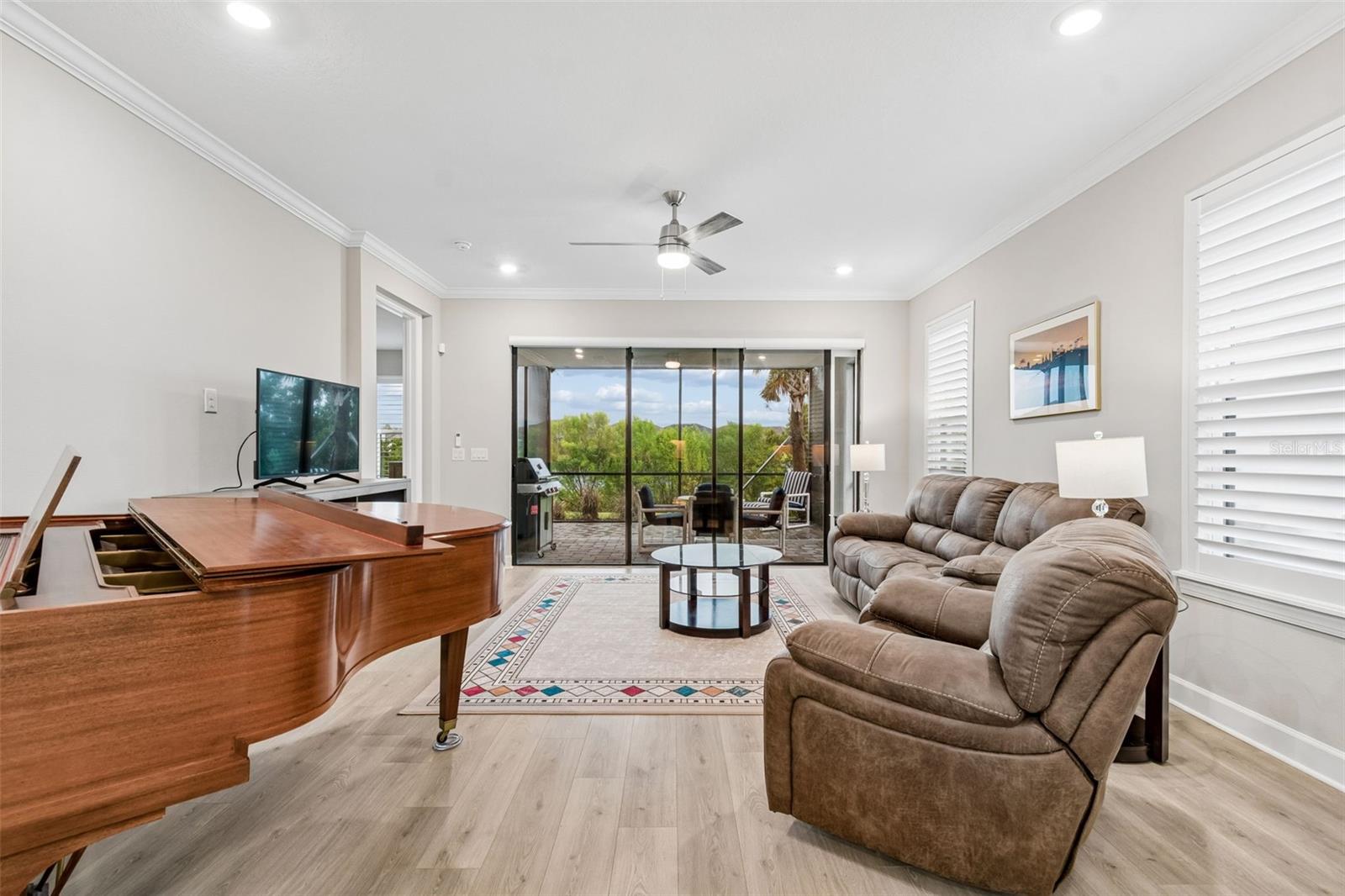 4618 ROSATTI RD — photo 40