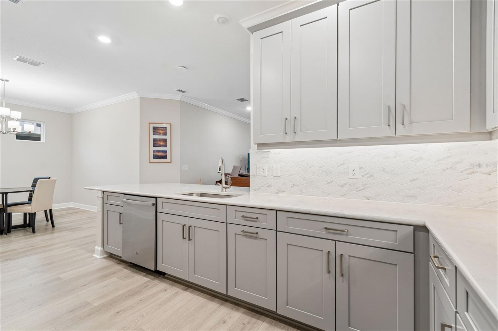 4618 ROSATTI RD — photo 13
