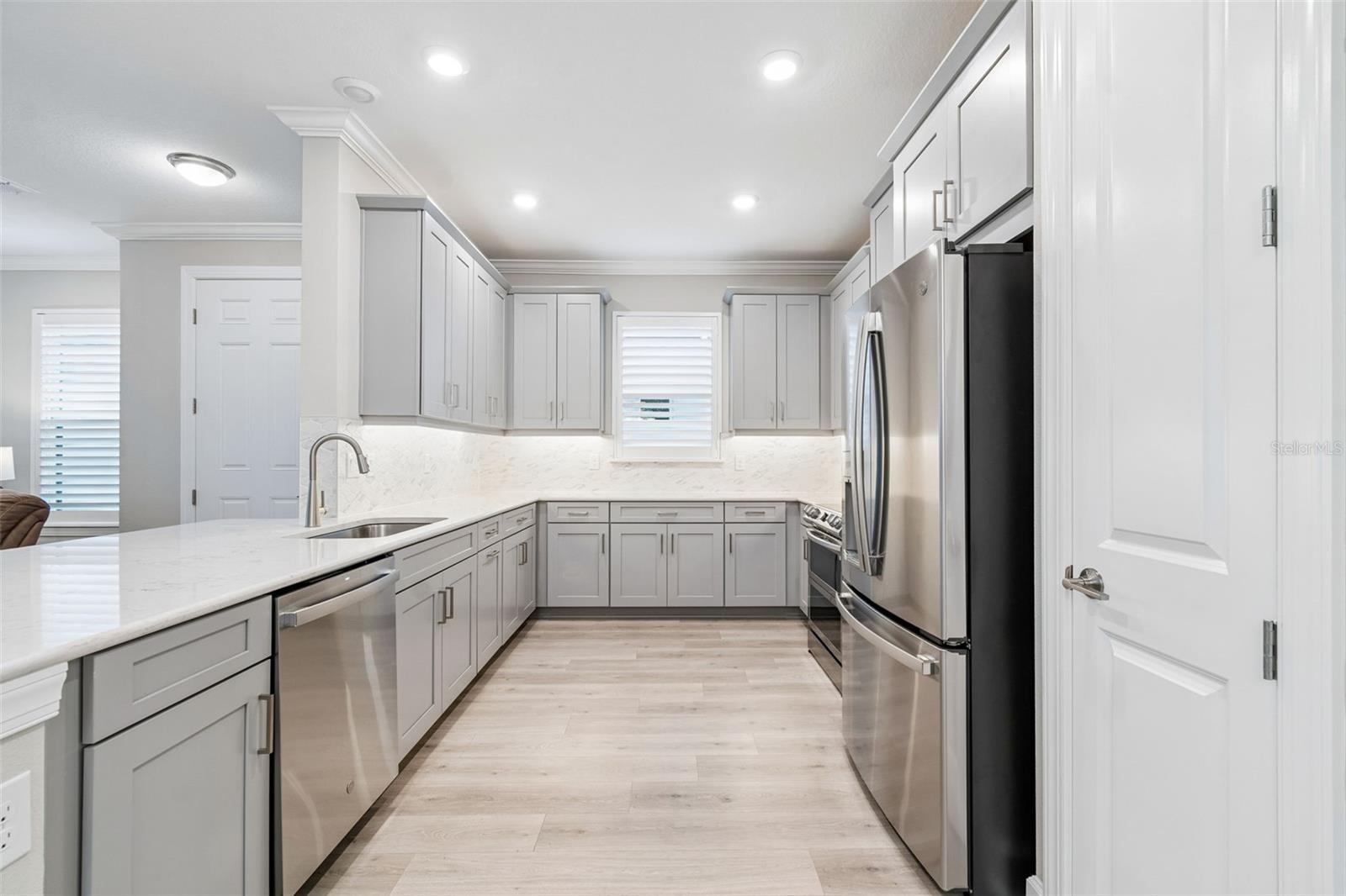 4618 ROSATTI RD — photo 10