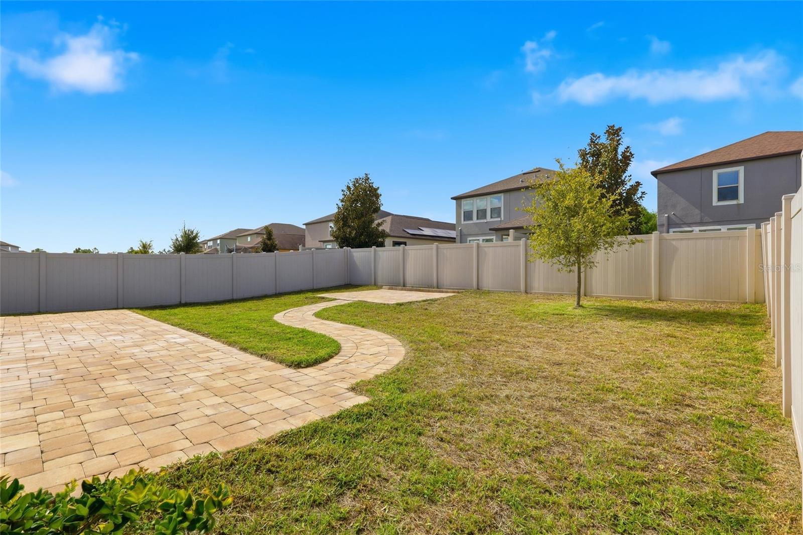 9626 SAGE CREEK DR — photo 28