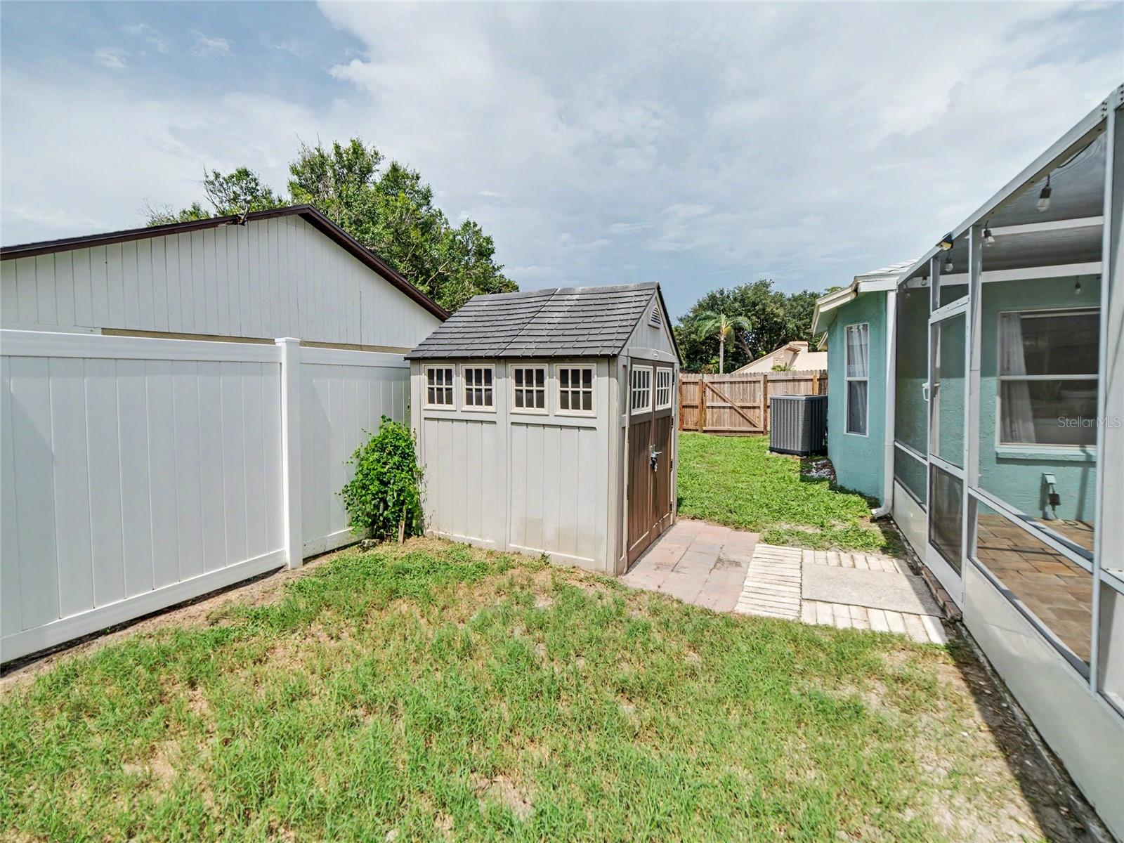 23513 BELLAIRE LOOP — photo 22