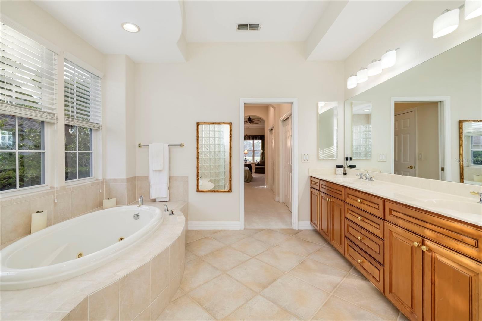 10625 RESTORATION TER — photo 38