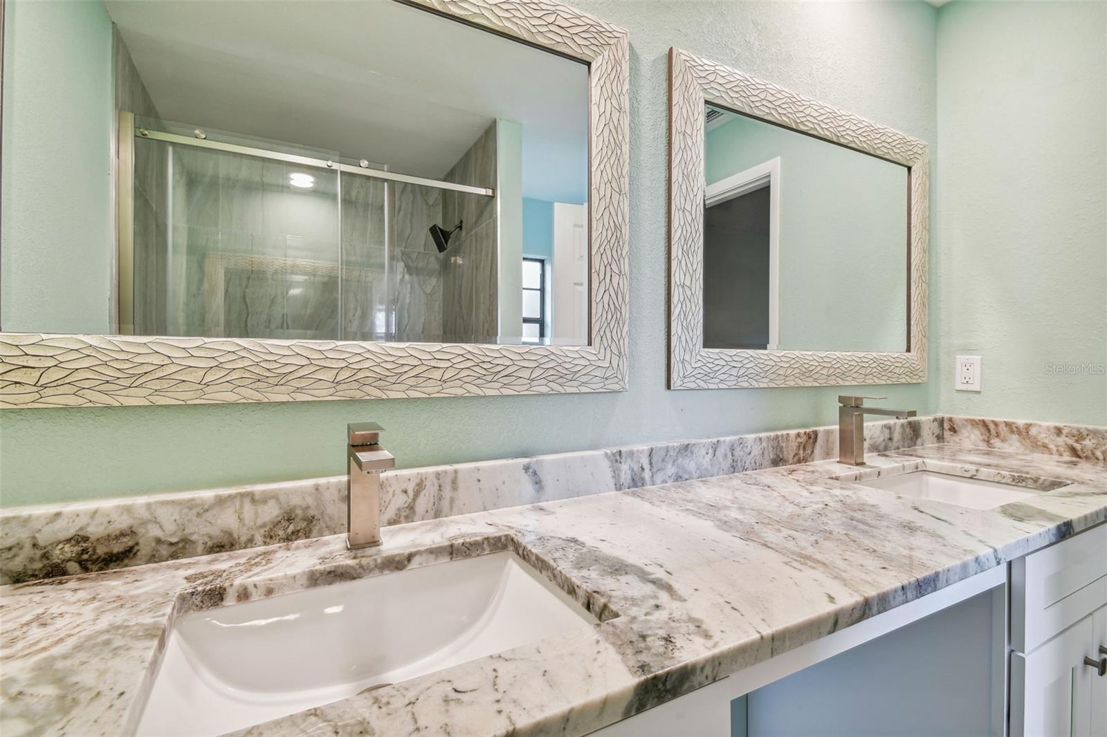 1010 RIFLECREST AVE — photo 28