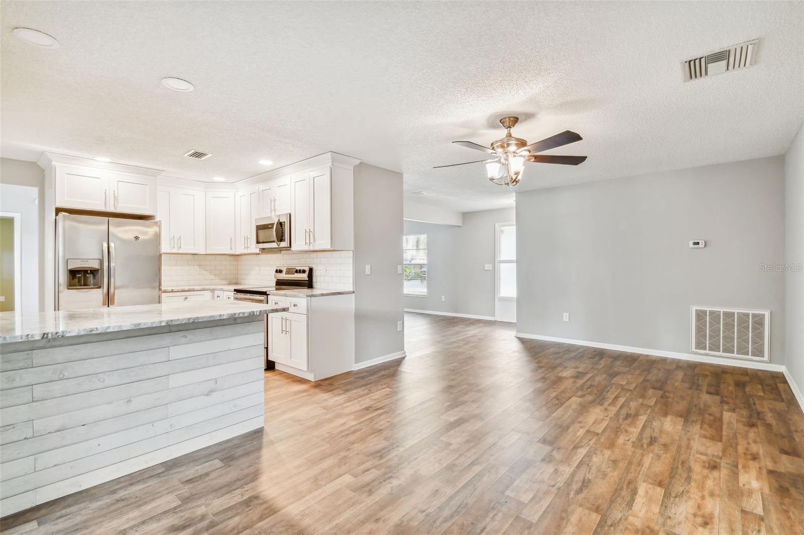 1010 RIFLECREST AVE — photo 6