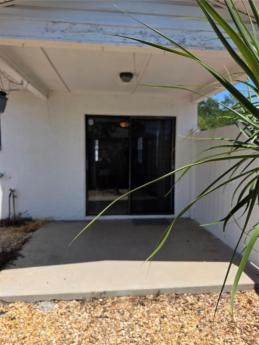 6153 SAPPHIRE DR — photo 9