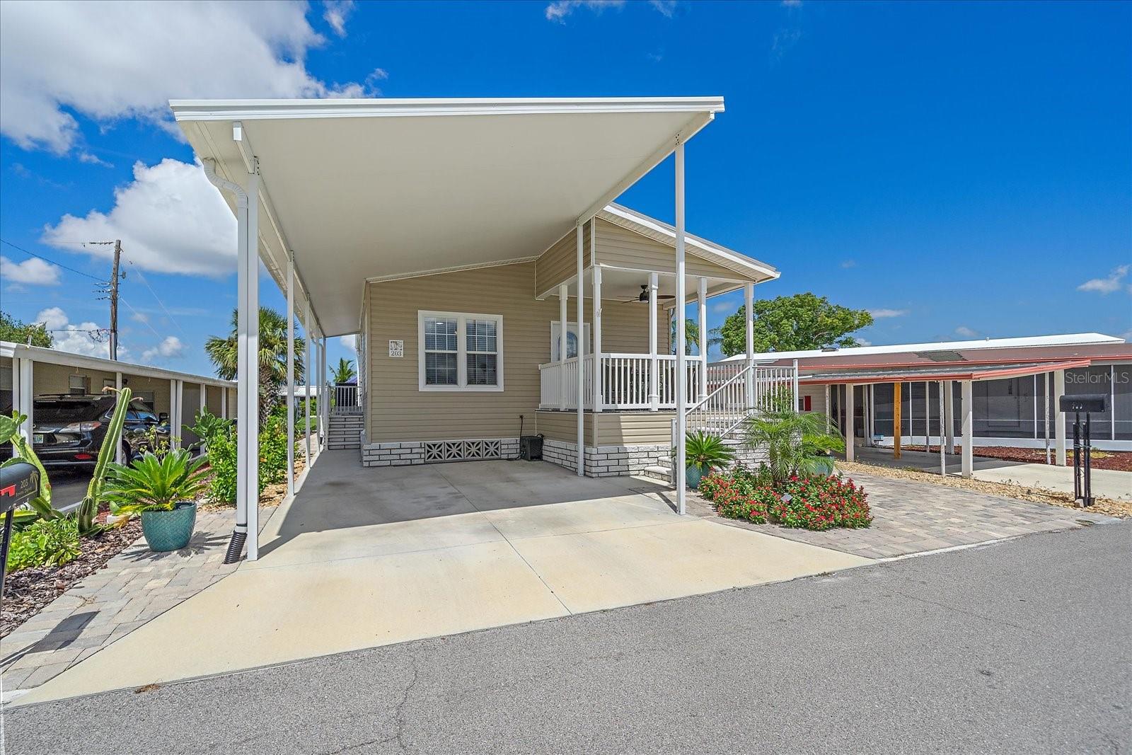 203 BIMINI DR — photo 2