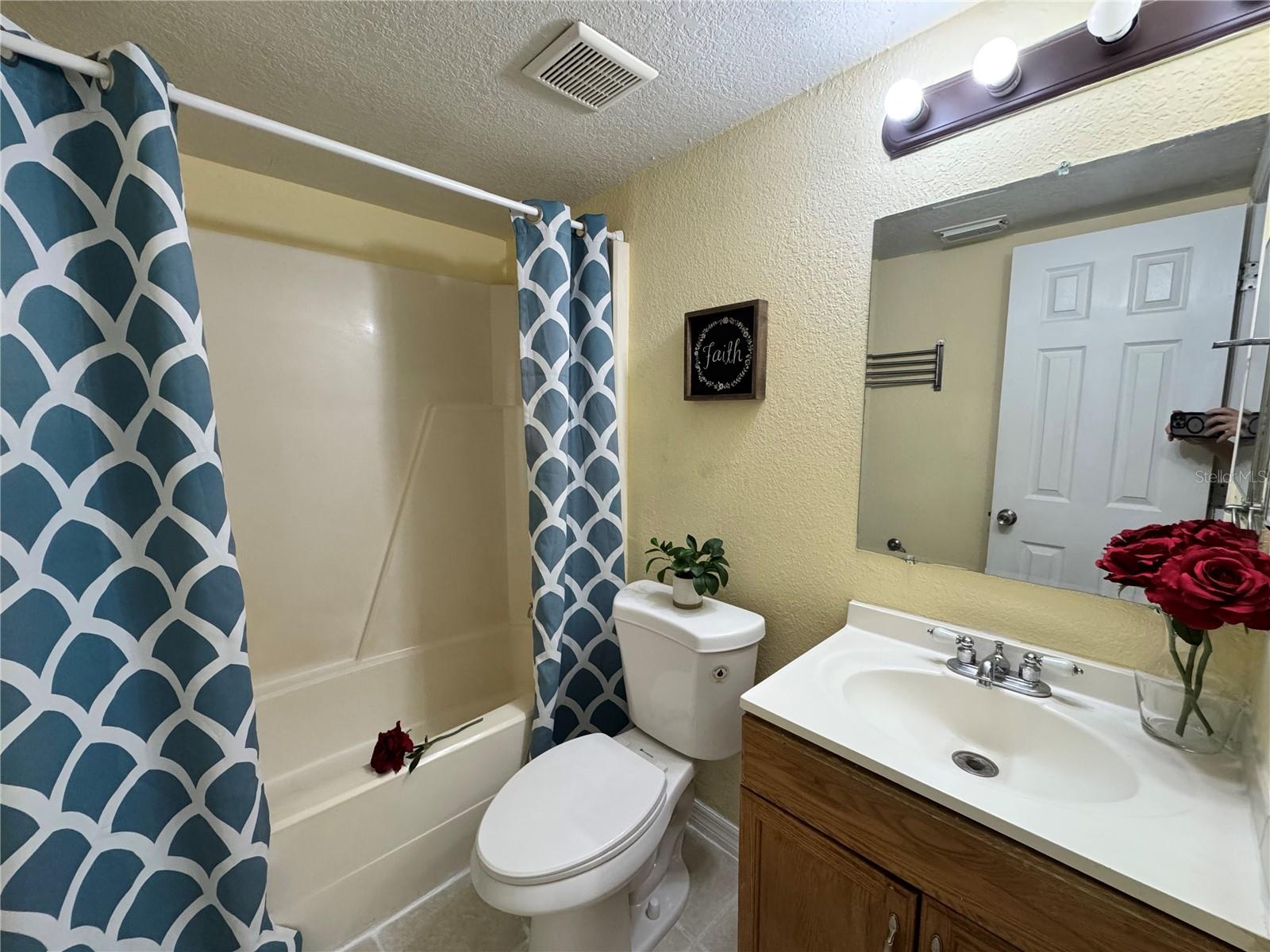 202 RED MAPLE PL #202 — photo 22